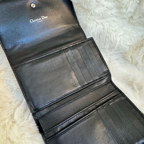 Dior Diorama Compact Wallet - Picture 9 of 14